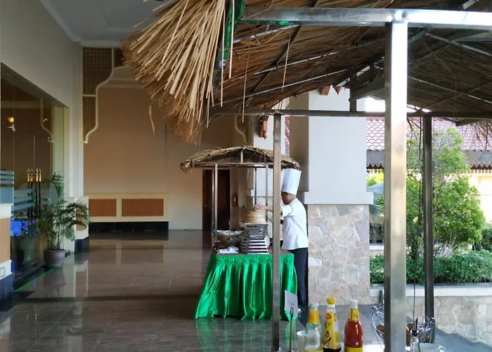 Grand Amara Hotel