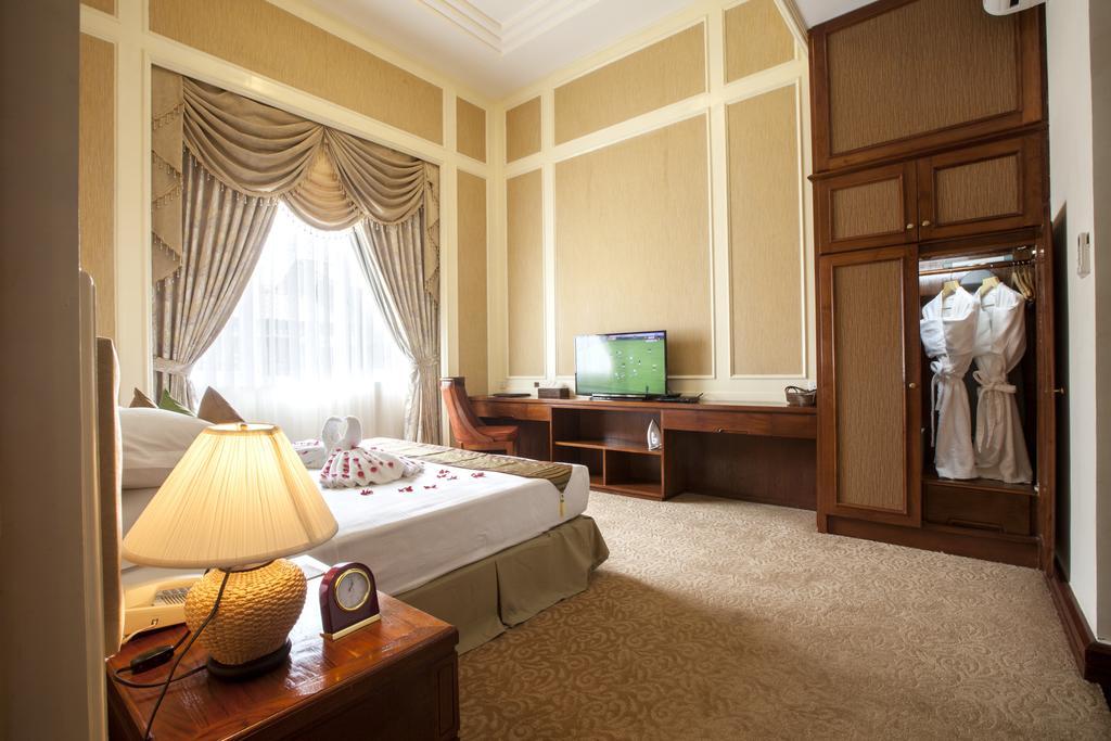 Отель Grand Amara 5*