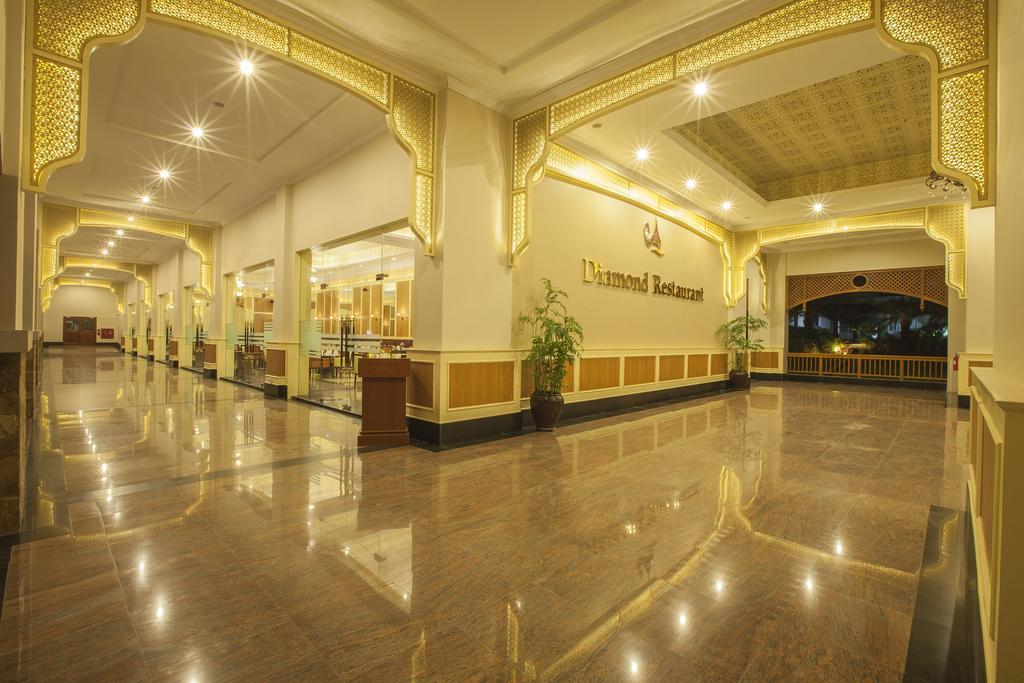 Отель Grand Amara